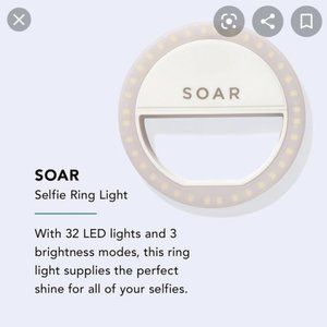 NWT FabFitFun Soar Phone Selfie Ring Light